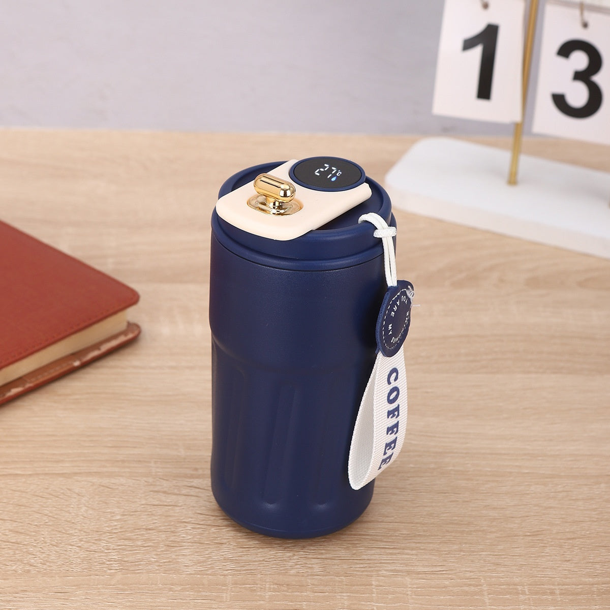 The Smartest Coffee Mug You’ll Own – 450ml LED Bottle