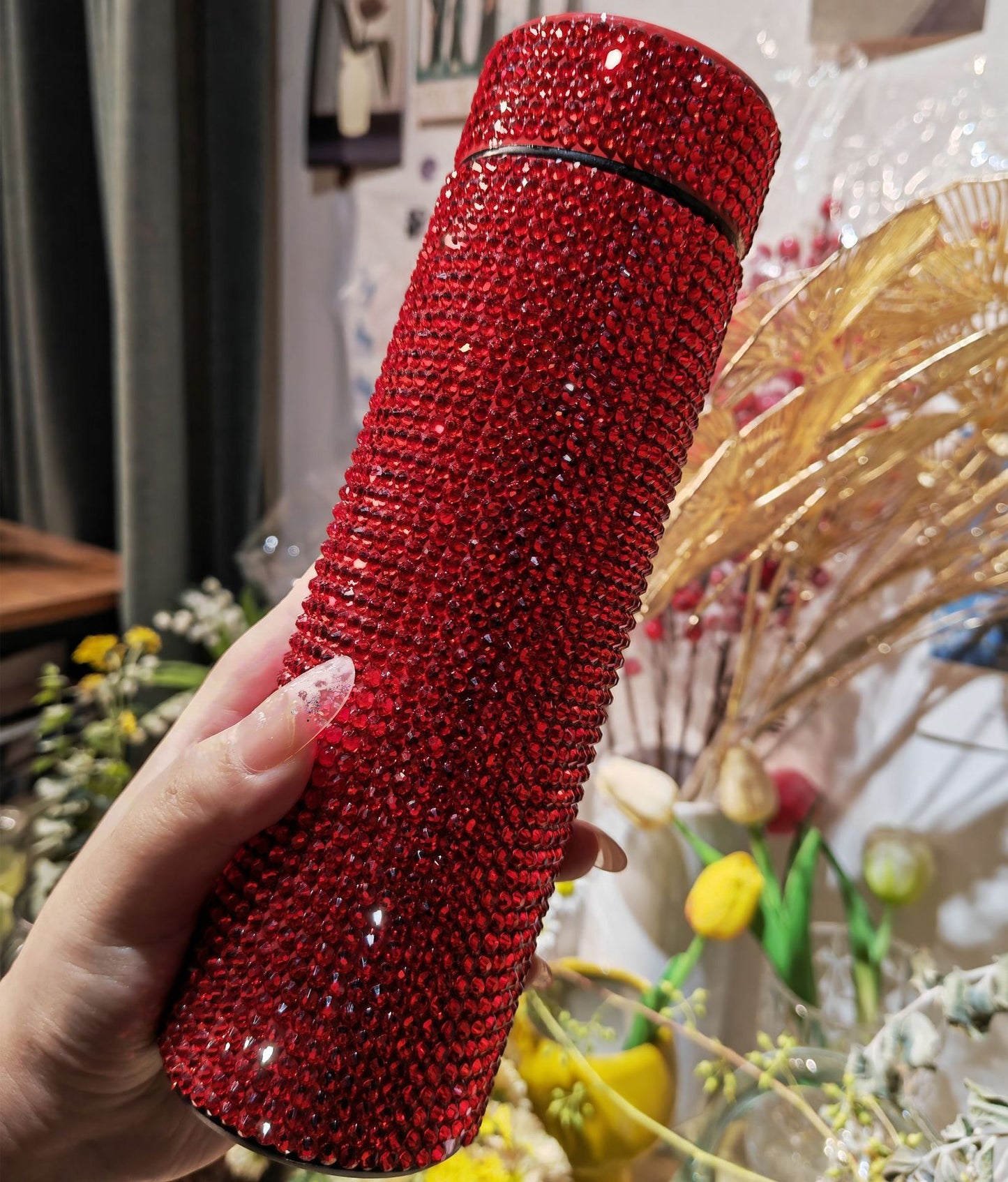 Sip in Style – Elegant Thermal Cup with Max Capacity